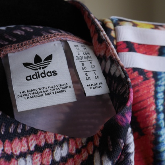 Adidas colorful, patterned short sleeve shirt dress, size M - Picture 4 of 4